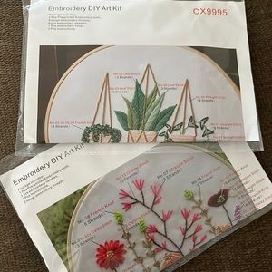 Embroidery art kit Floral designs